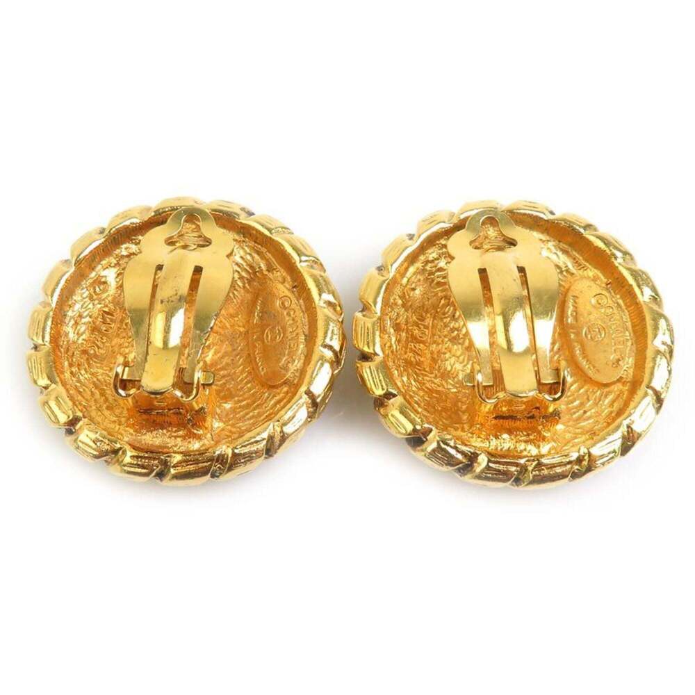 CHANEL Authentic Vintage Gold Earrings - Picture 5 of 8
